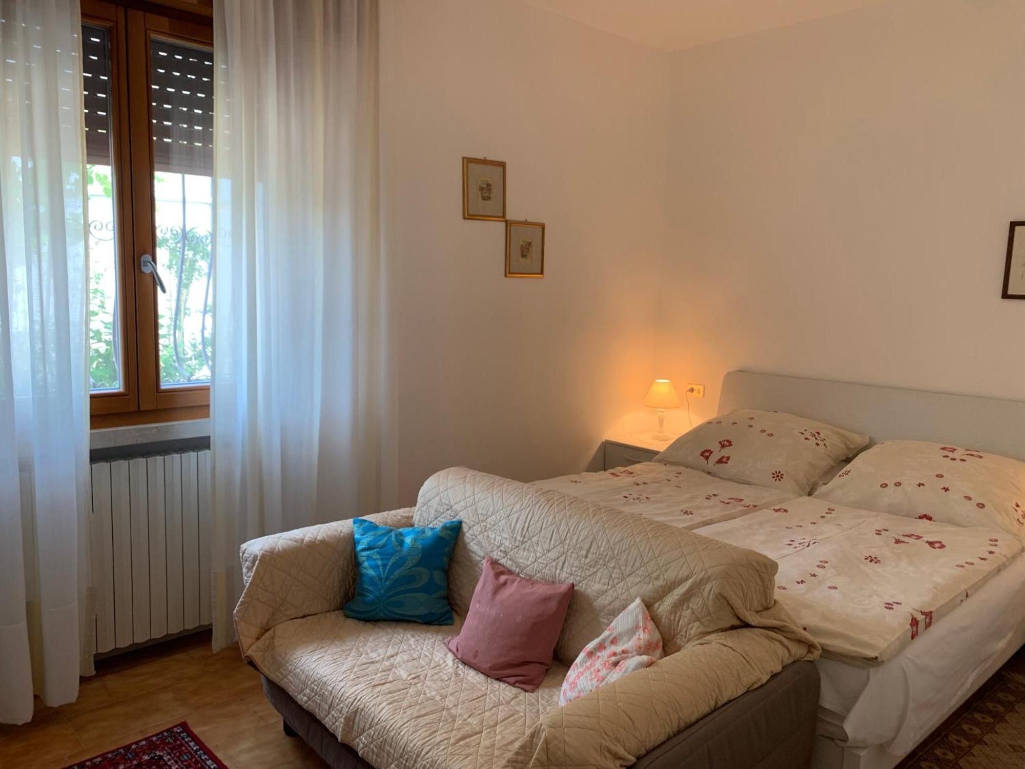Haus Romagnoli Residence Lazise Rum bild